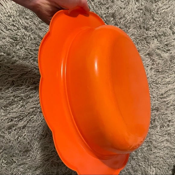 Vintage 1996 Looney Tunes Halloween bowl - Picture 10 of 11